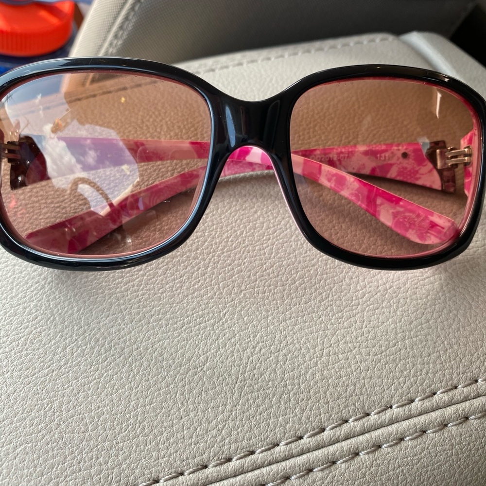 Oakley Sunglasses Breast Cancer Edition
